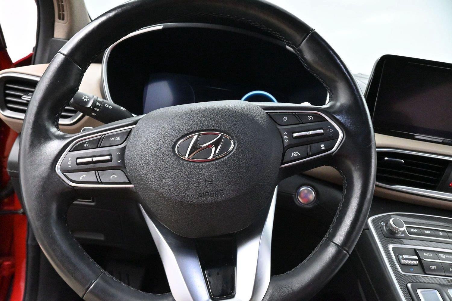 Used 2021 Hyundai Santa Fe Limited FWD image 19