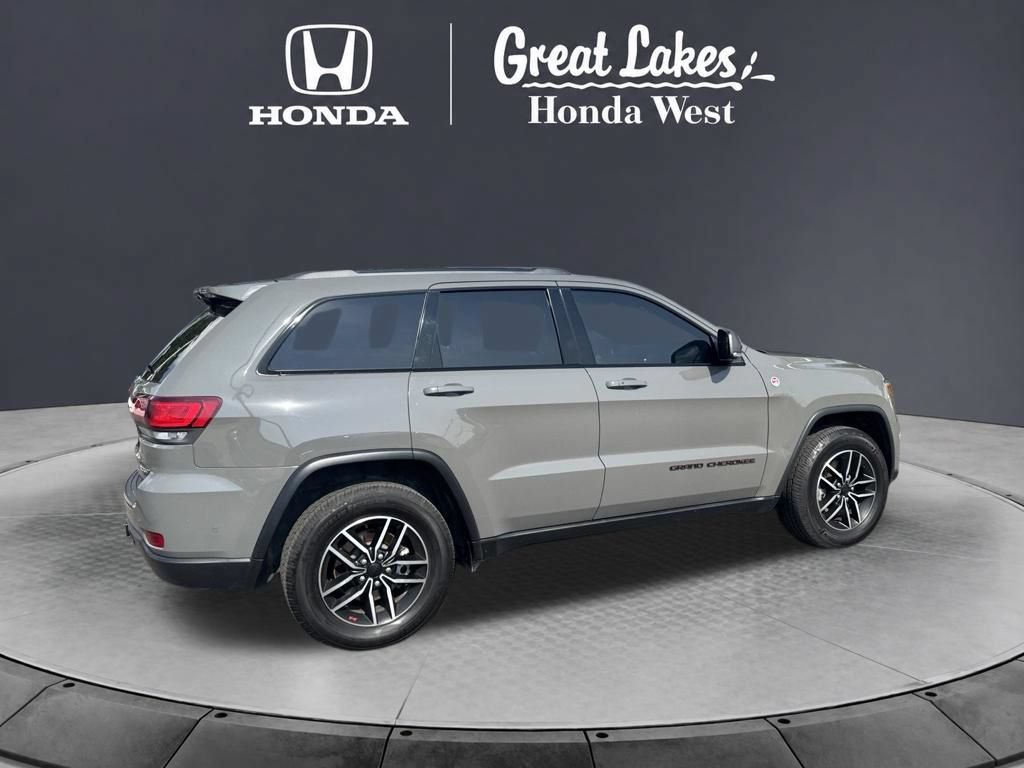 Used 2021 Jeep Grand Cherokee Trailhawk w/ Trailhawk Luxury Group AWD/4WD image 11