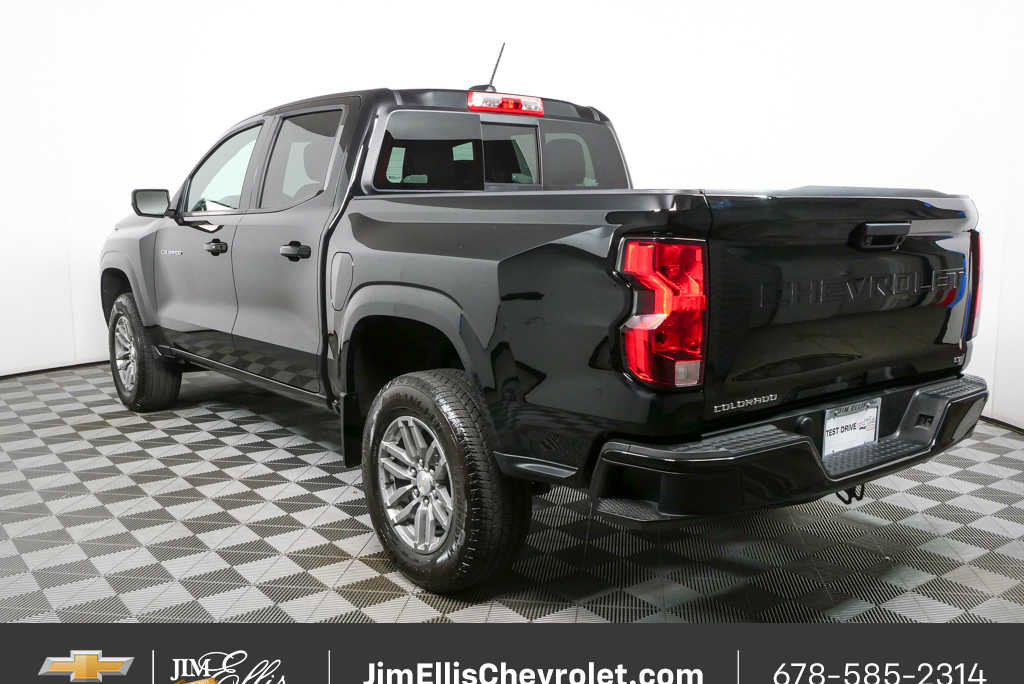 Used 2024 Chevrolet Colorado LT w/ LT Convenience Package RWD image 26