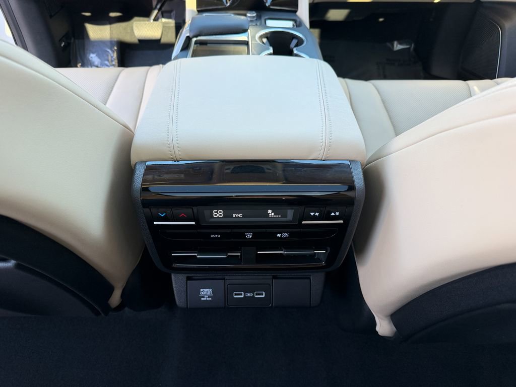 Certified 2023 Acura MDX FWD w/ Technology Package image 24