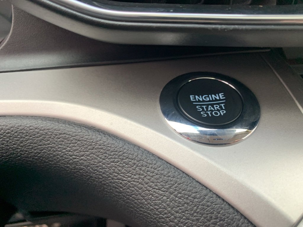 Used 2022 Ford Explorer XLT w/ Equipment Group 202A image 18