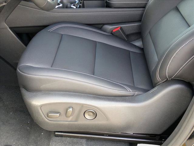 New 2026 Chevrolet Traverse LT w/ Enhanced Driving Package FWD image 4