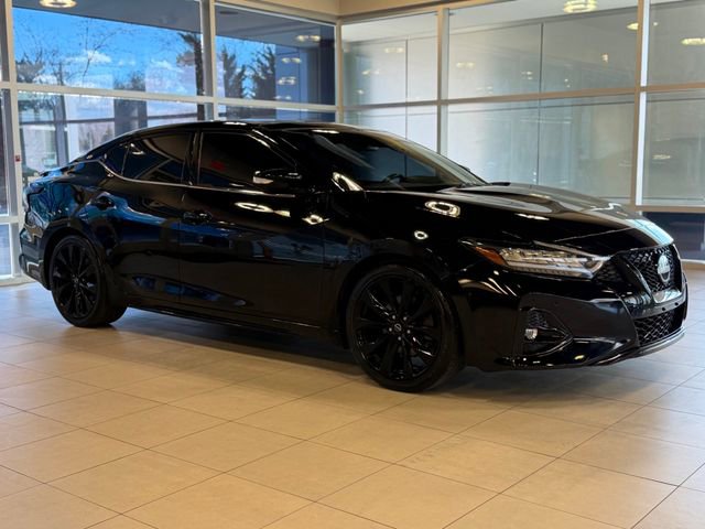Used 2023 Nissan Maxima SR w/ Sport Mat Group FWD image 6