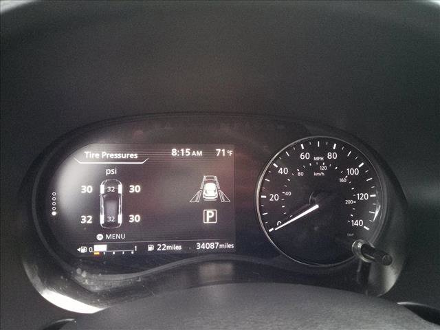 Used 2023 Nissan Kicks SR w/ SR Premium Package FWD image 19