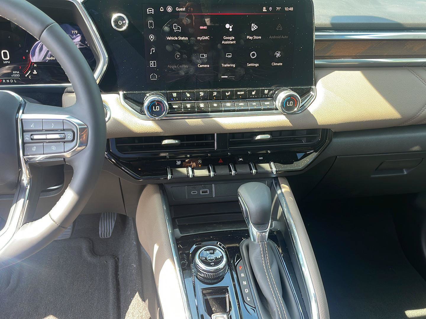 New 2026 GMC Canyon Denali AWD/4WD image 15