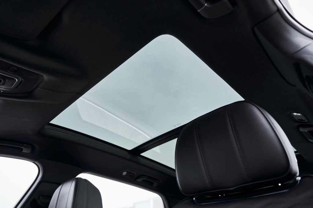 Used 2023 Bentley Bentayga Extended Wheelbase image 49