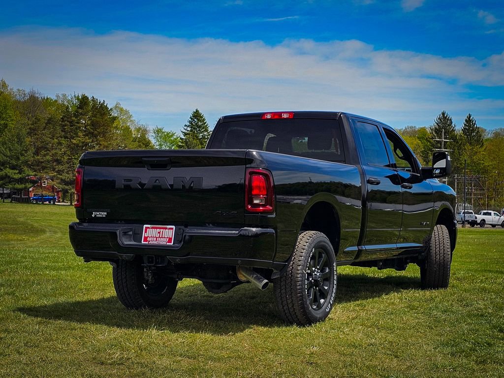 New 2026 RAM 2500 Big Horn AWD/4WD image 3