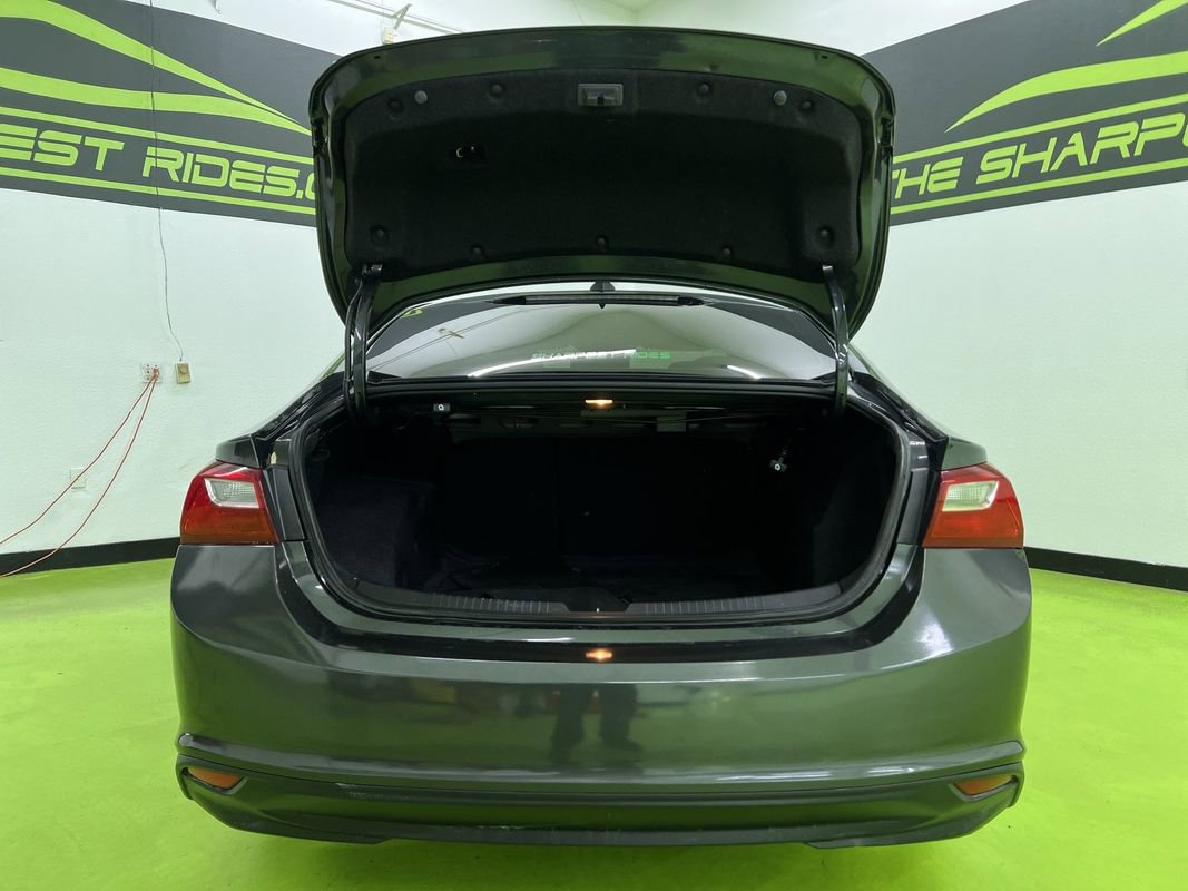 Used 2018 Chevrolet Malibu LS FWD image 9