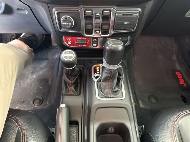 Used 2020 Jeep Gladiator Rubicon w/ Uconnect 4C Nav & Sound Group image 13