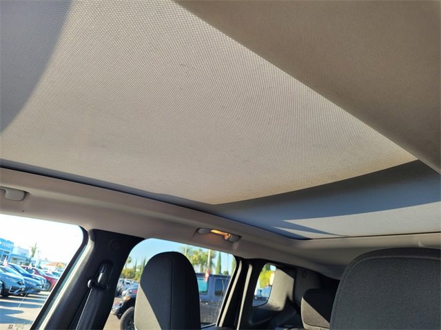 Used 2023 Jeep Renegade Latitude w/ Sun/Sound Group image 8