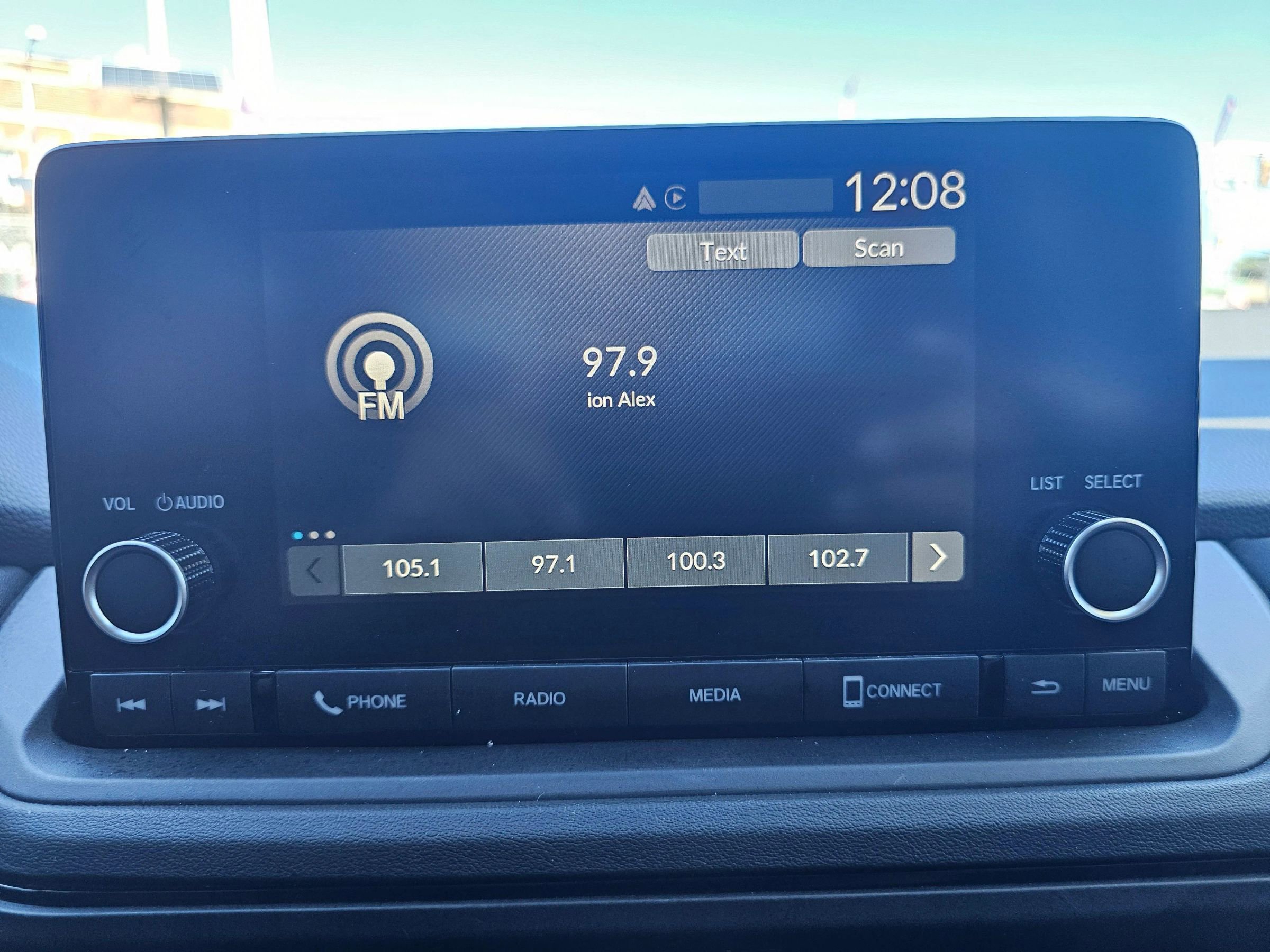 Used 2023 Honda Accord LX image 22