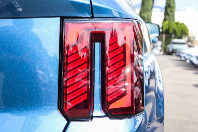 Certified 2025 Kia Sorento SX Prestige AWD/4WD image 10