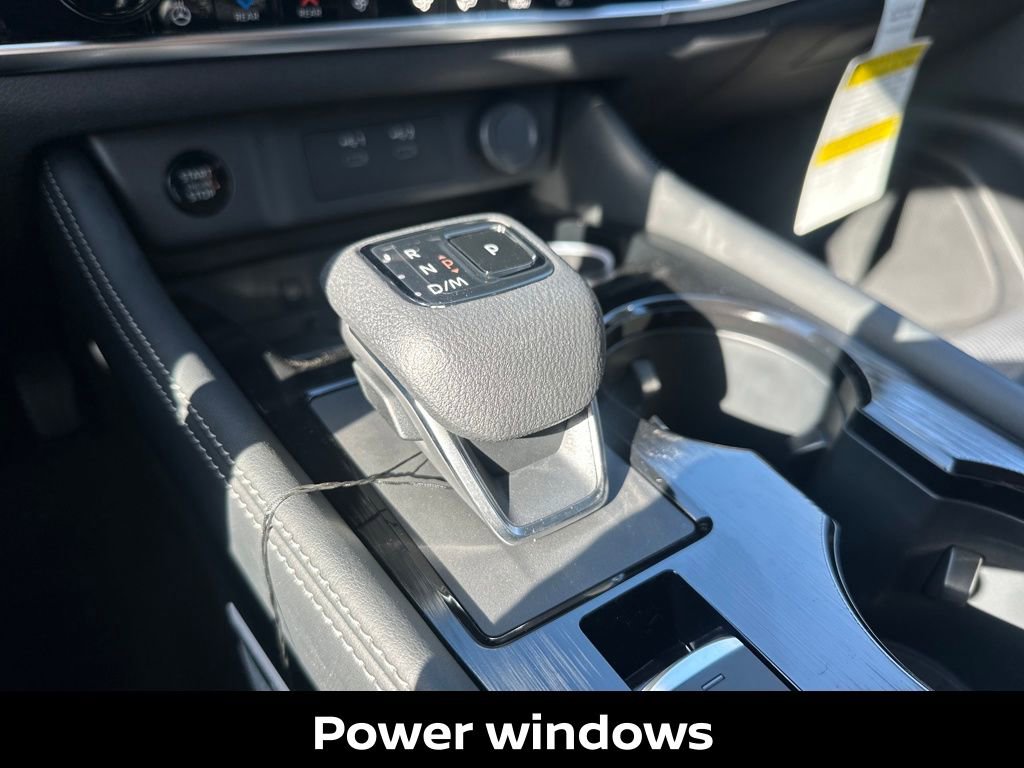 New 2026 Nissan Rogue Platinum w/ Platinum Premium Package AWD/4WD image 25