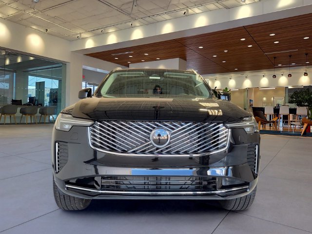 New 2026 Volvo XC90 B5 Core AWD/4WD image 6