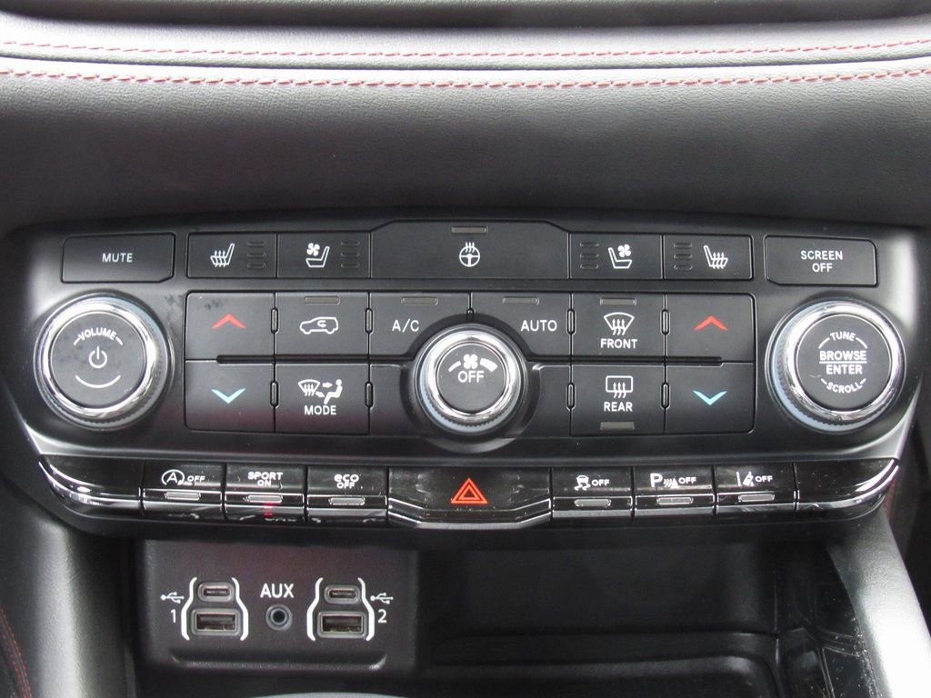 Used 2023 Dodge Durango Citadel image 33