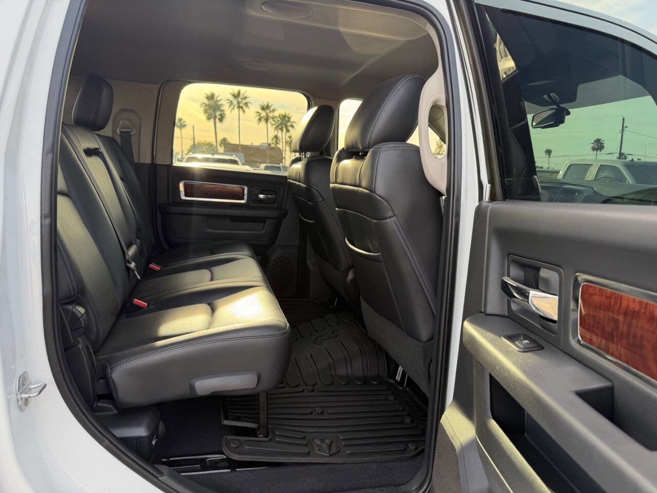 Used 2012 RAM 3500 Laramie RWD image 27