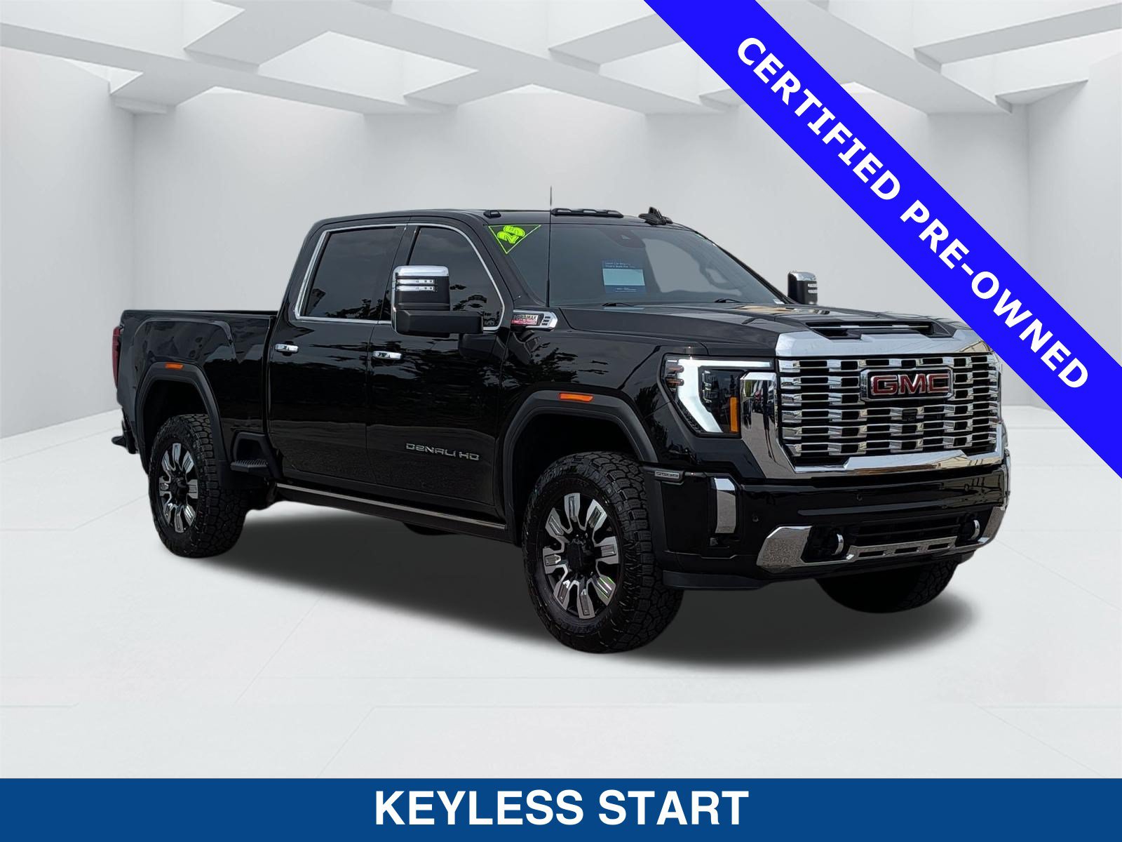 Used 2025 GMC Sierra 3500 Denali w/ Denali Reserve Package AWD/4WD image 2