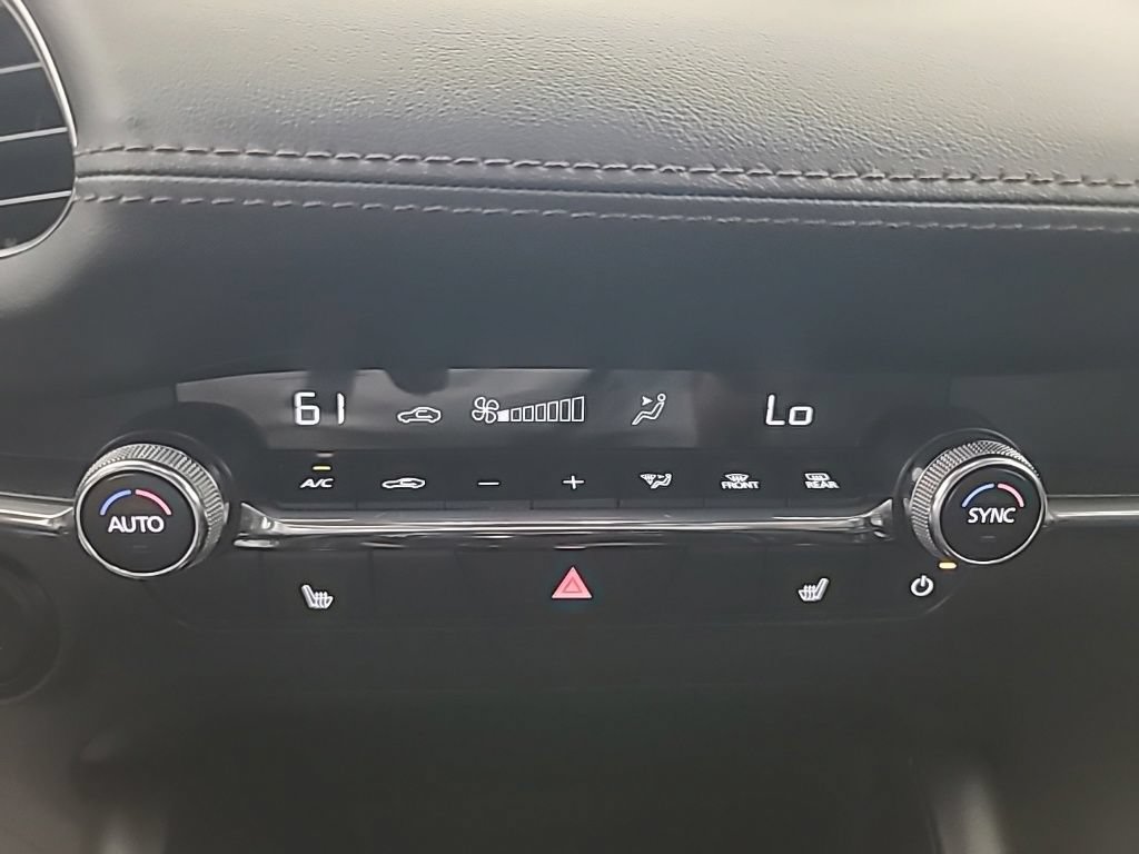 Used 2024 MAZDA MAZDA3 s FWD image 34