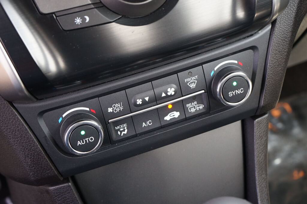 Used 2019 Acura ILX FWD image 21