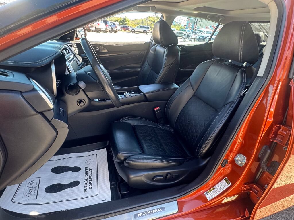 Used 2021 Nissan Maxima Platinum w/ Sport Mat Group FWD image 15