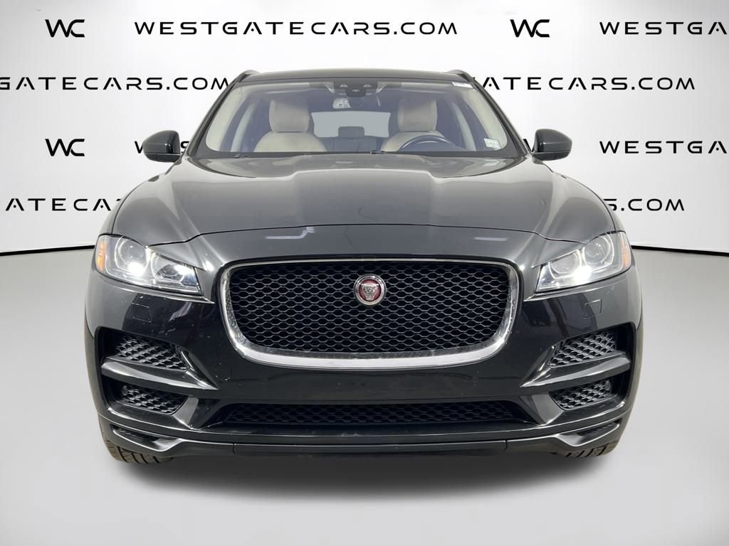 Used 2017 Jaguar F-PACE Premium image 2