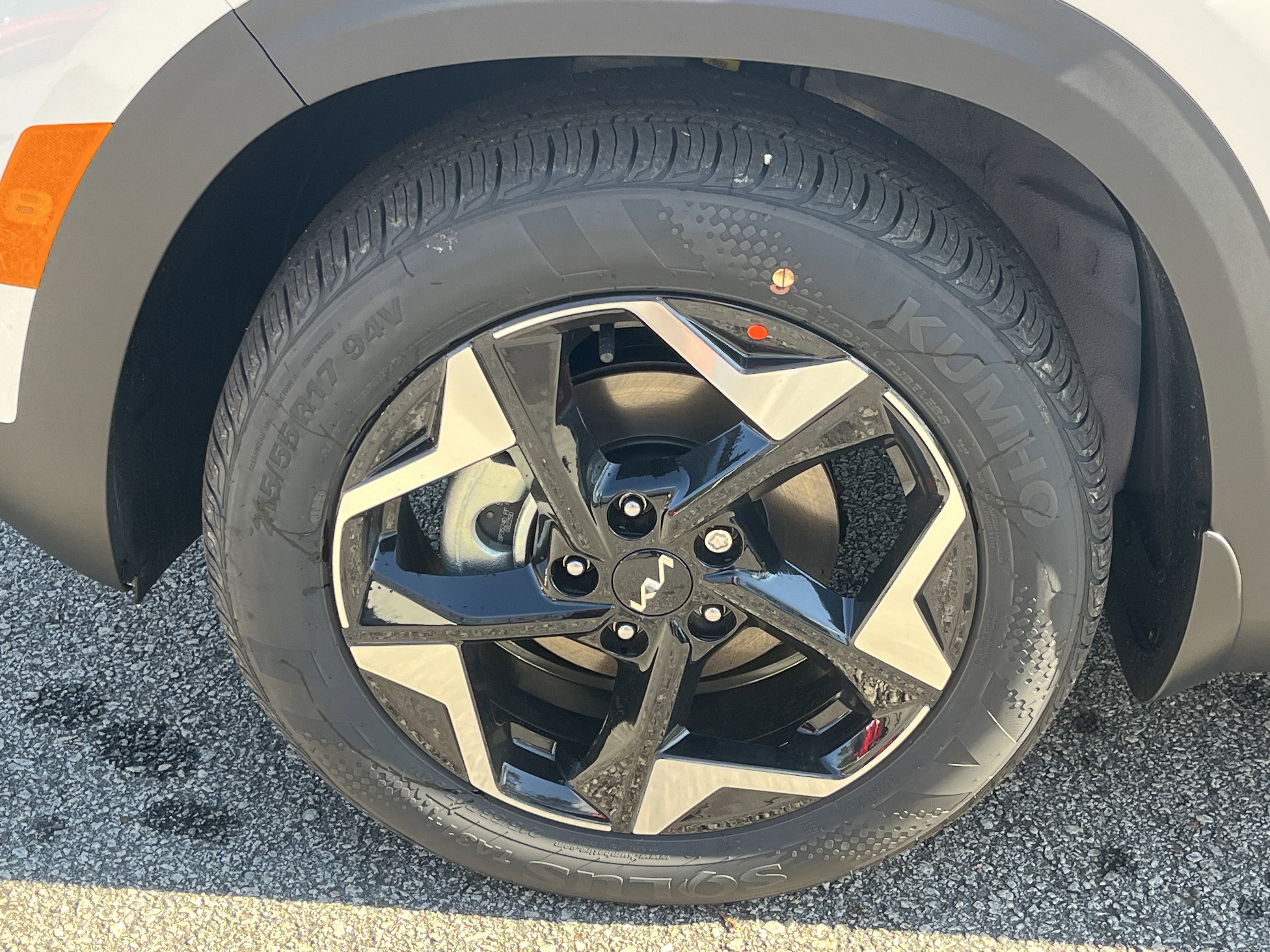 New 2026 Kia Seltos S FWD image 27
