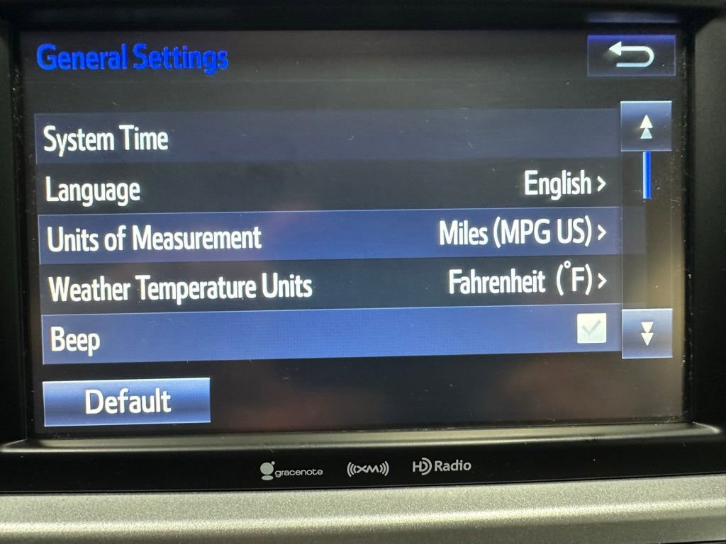 Used 2018 Toyota Highlander Plus w/ Carpet Mat Package (TMS) AWD/4WD image 29
