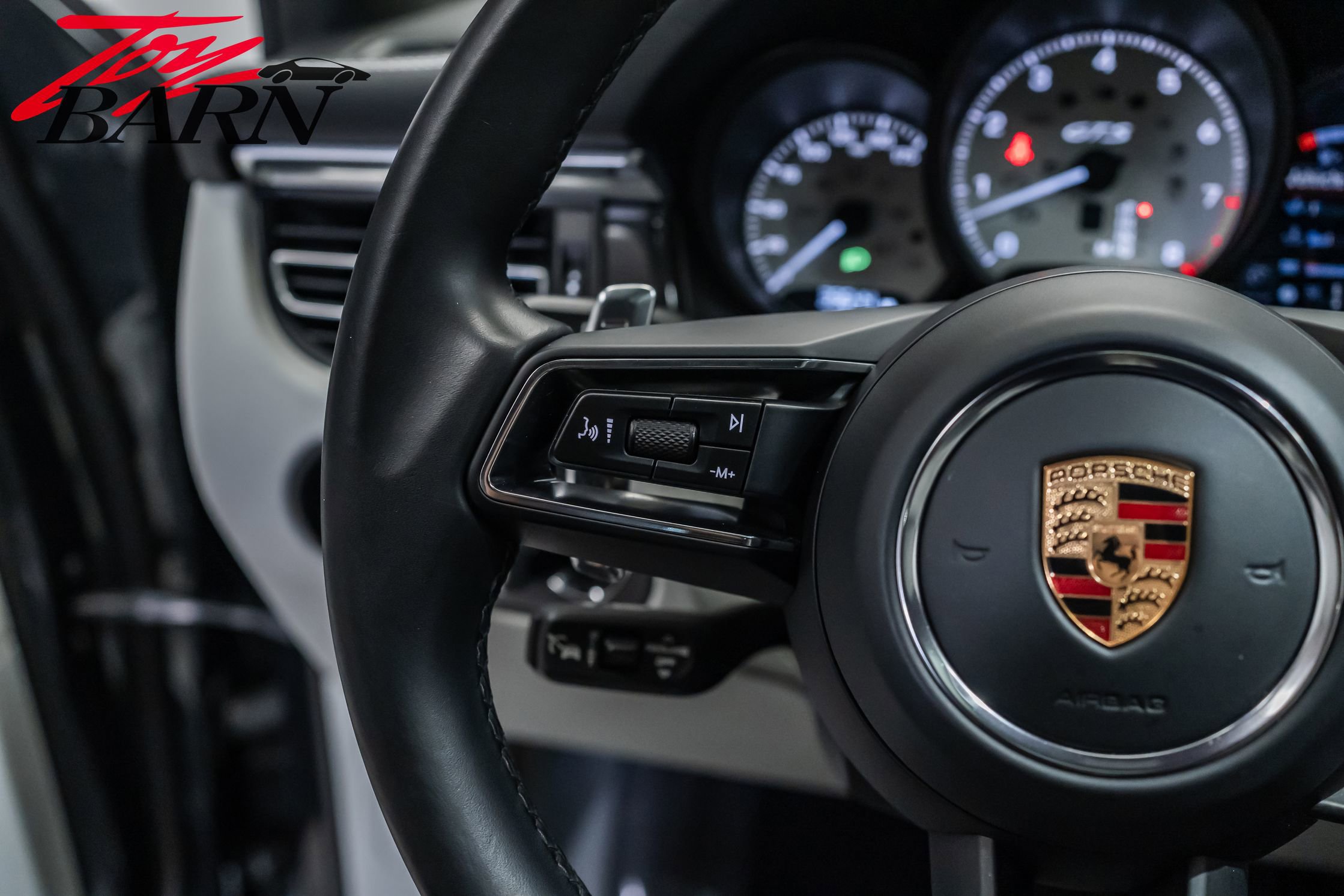 Used 2022 Porsche Macan GTS AWD/4WD image 29