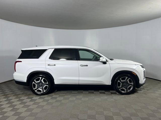 Used 2024 Hyundai Palisade Limited image 5