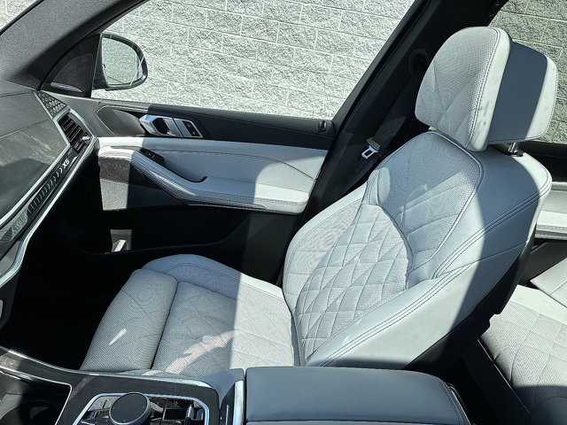 Certified 2025 BMW X5 xDrive50e w/ Climate Comfort Package image 27