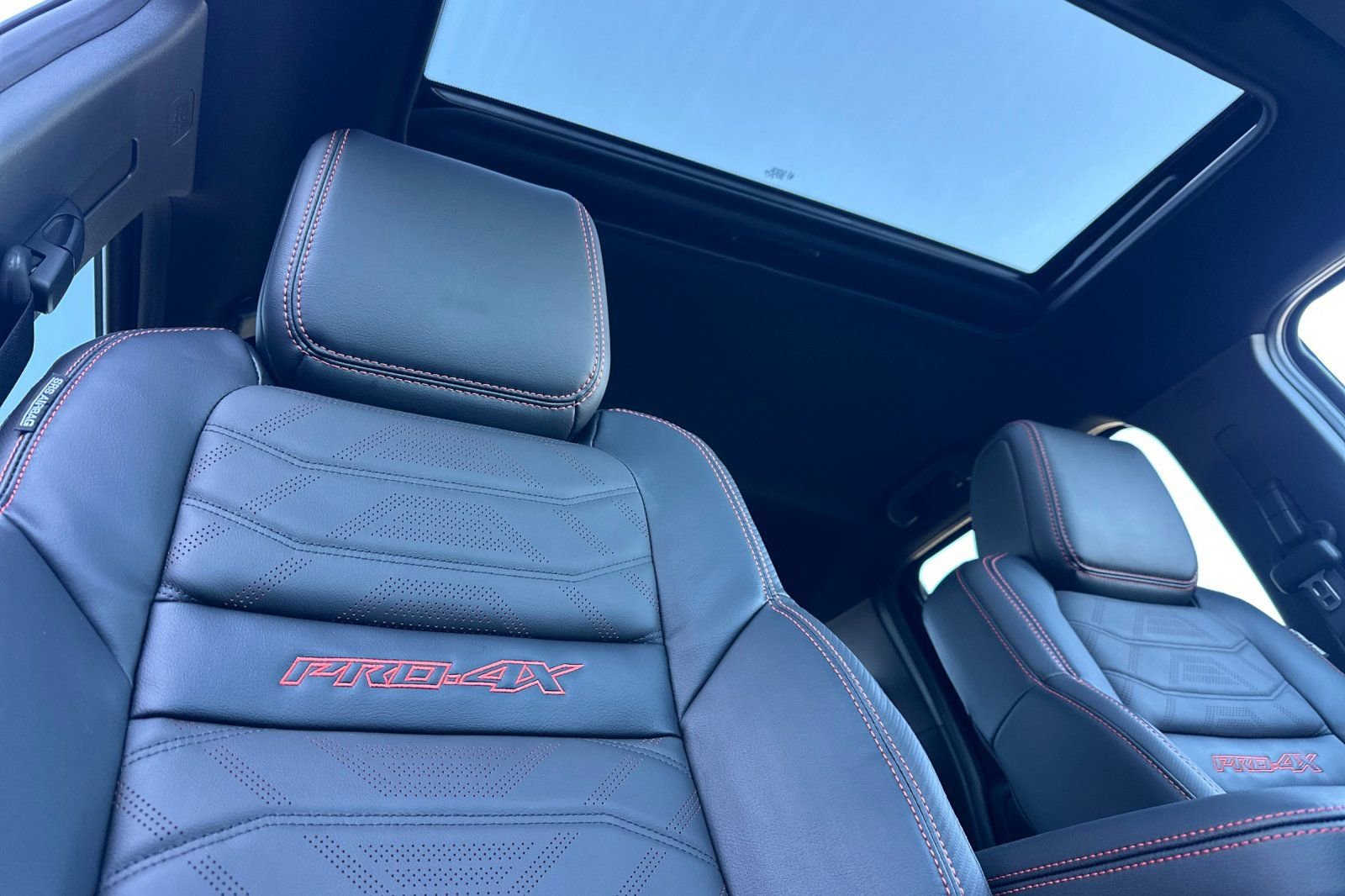 New 2026 Nissan Frontier PRO-4X w/ Pro Premium Package image 19