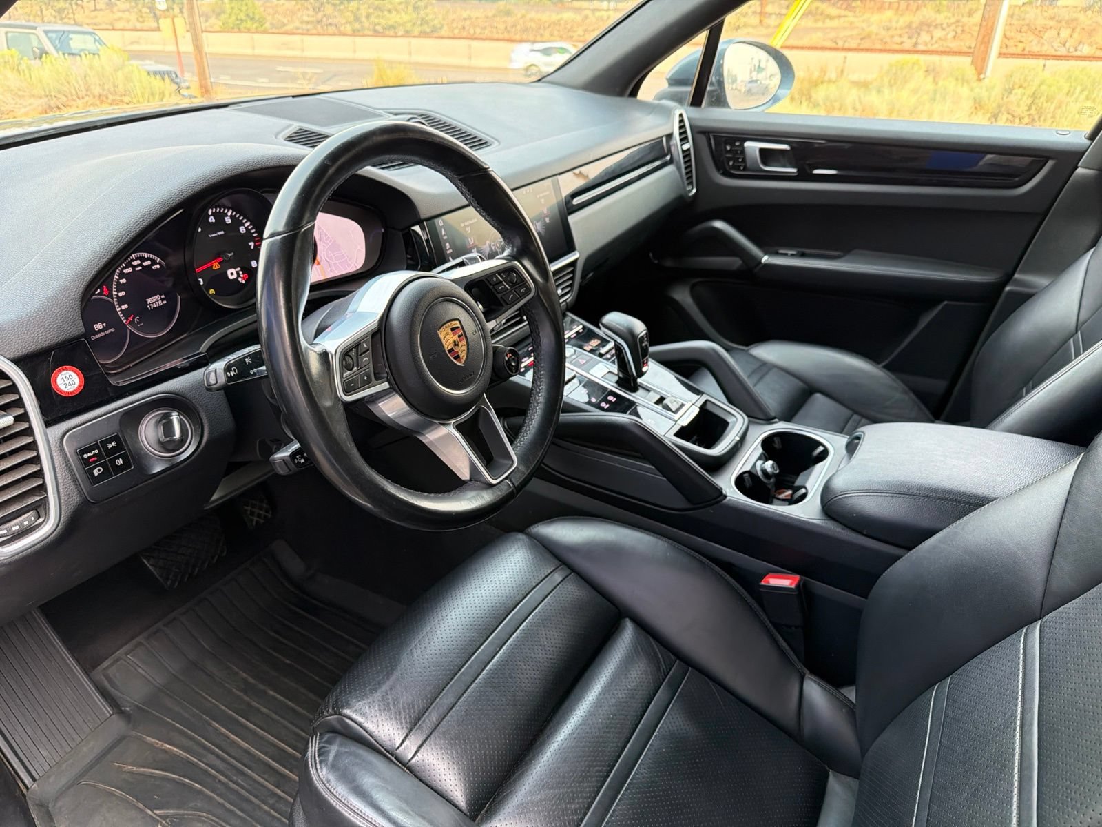 Used 2019 Porsche Cayenne AWD/4WD image 20