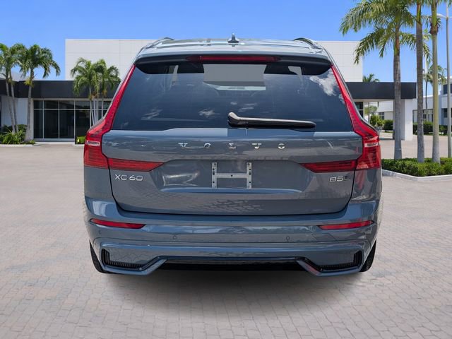 Certified 2023 Volvo XC60 B5 Plus AWD/4WD image 6