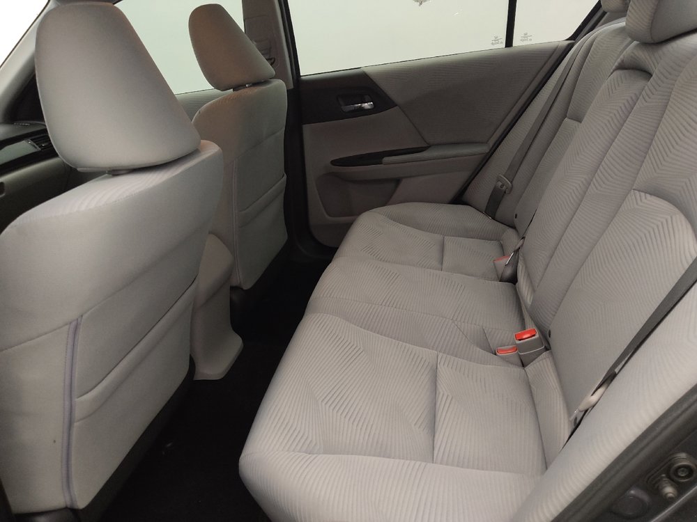 Used 2016 Honda Accord LX image 18