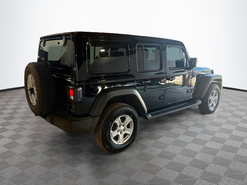 Certified 2022 Jeep Wrangler Unlimited Sport w/ Sun And Sound Package AWD/4WD image 6