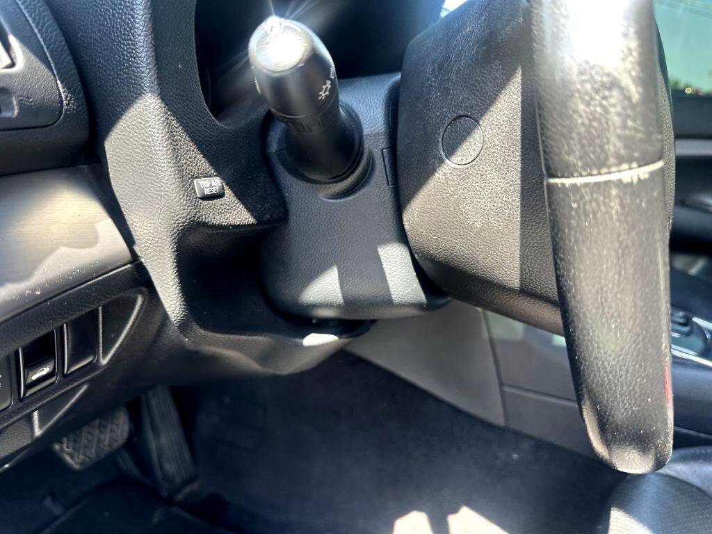 Used 2015 INFINITI Q40 AWD w/ Navigation Package image 14