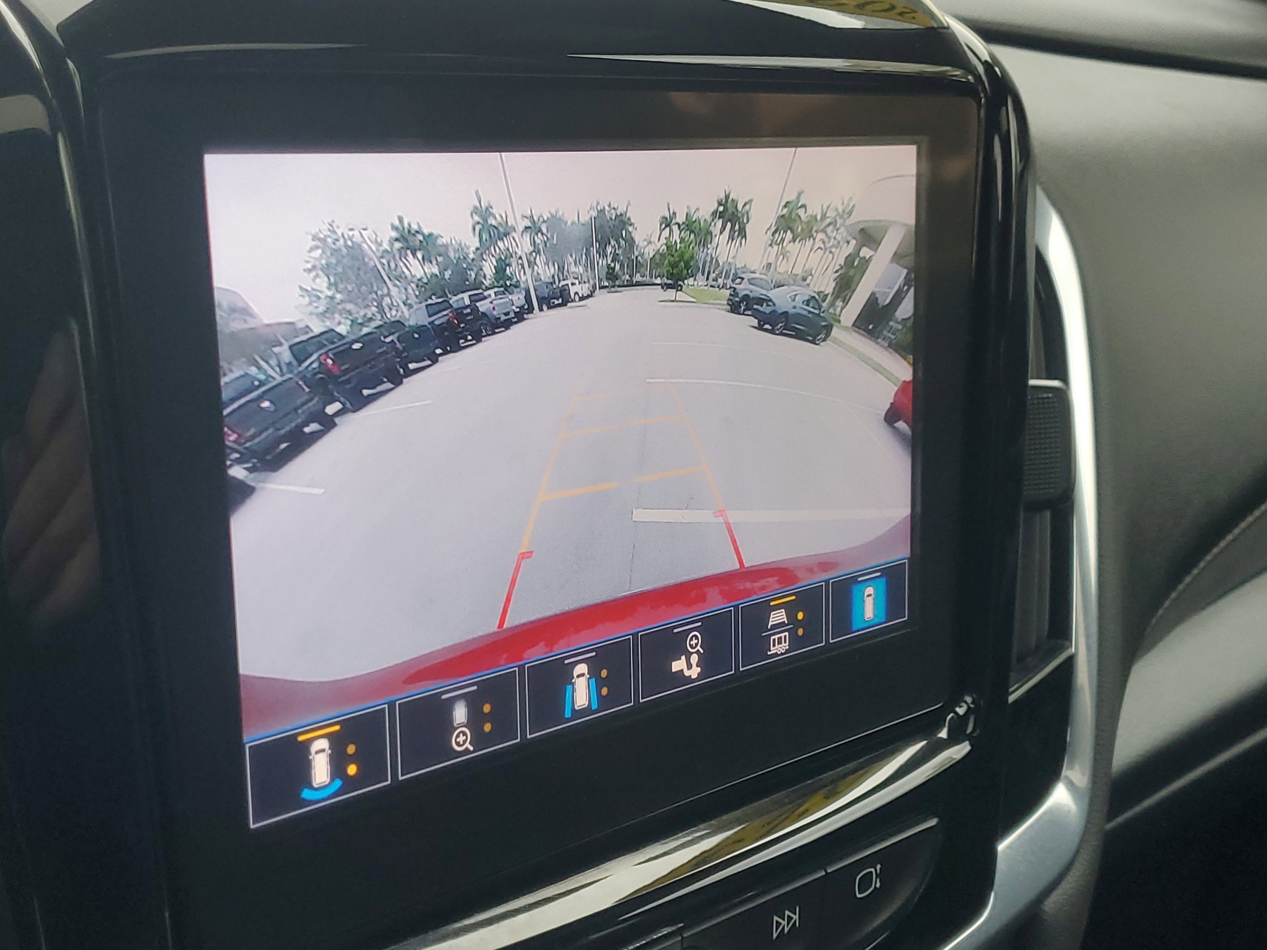 Used 2023 Chevrolet Traverse High Country image 28