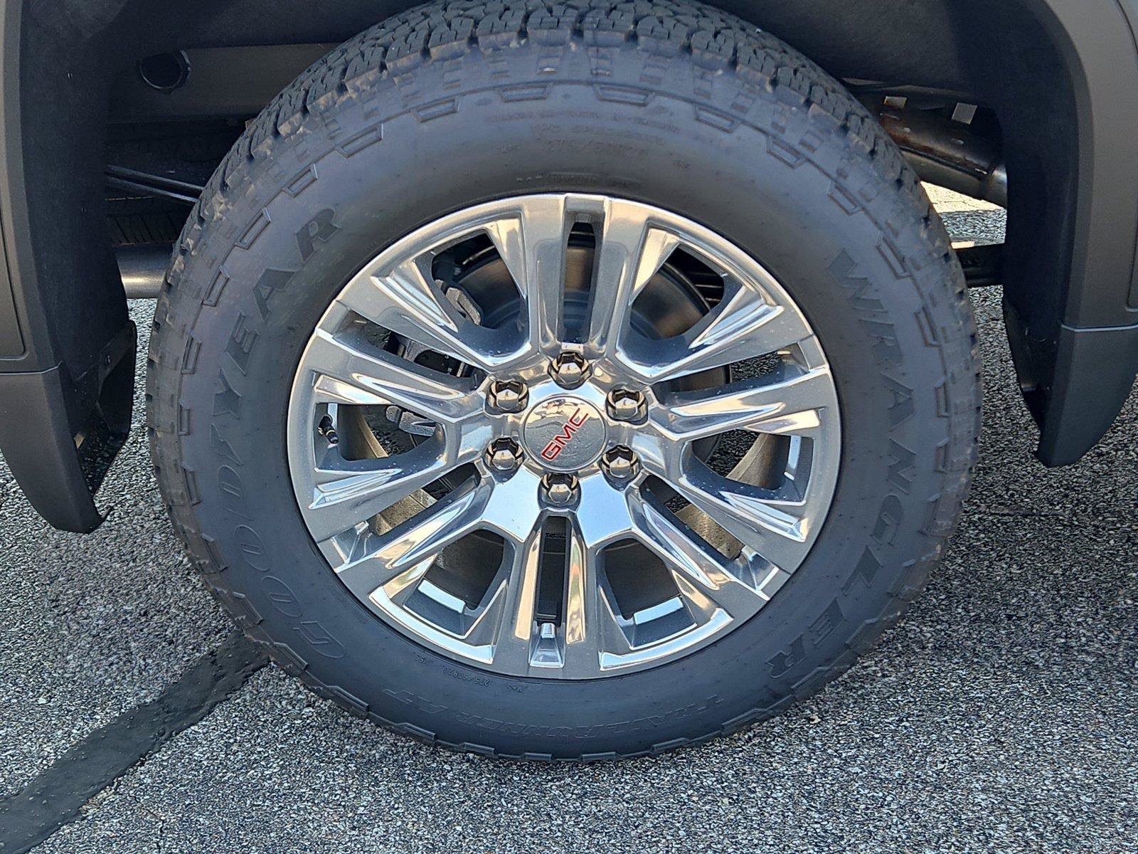 New 2026 GMC Sierra 1500 Denali w/ Technology Package AWD/4WD image 5