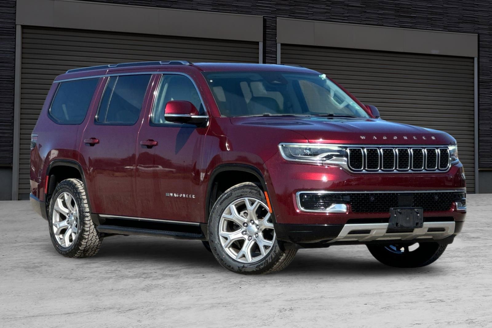 Used 2022 Jeep Wagoneer Series II image 2