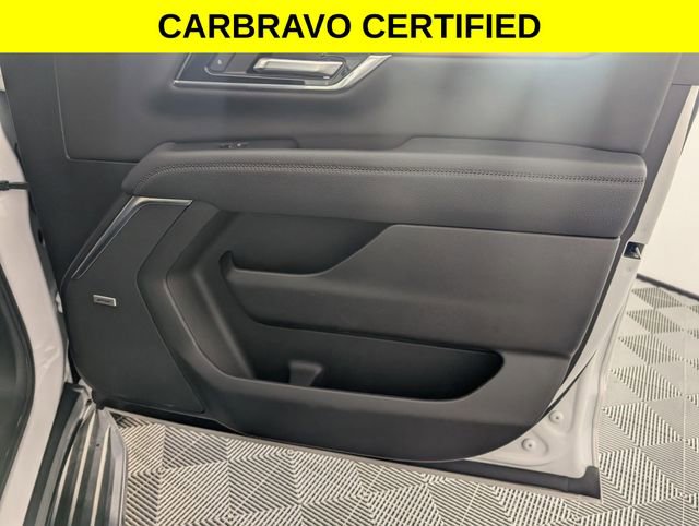 Certified 2025 GMC Yukon XL Denali AWD/4WD image 34