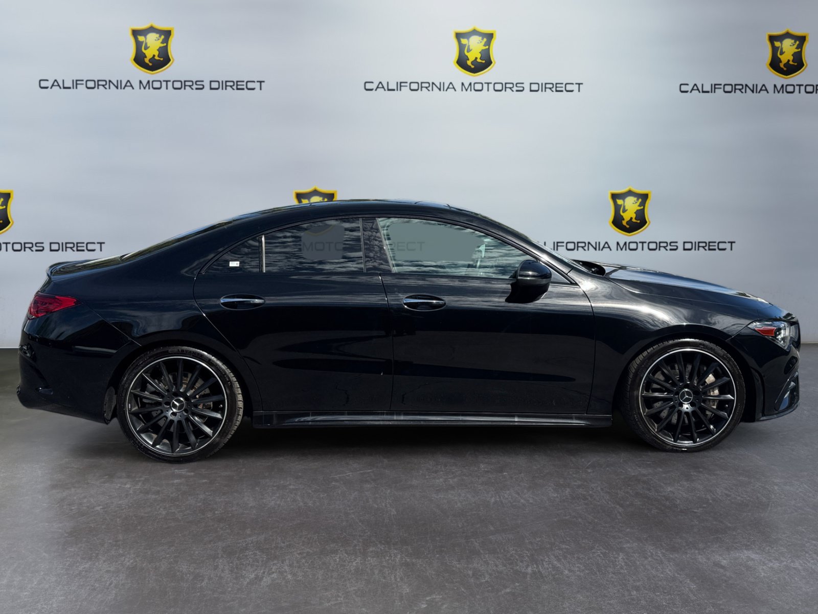 Used 2022 Mercedes-Benz CLA 35 AMG 4MATIC w/ AMG Night Package image 6