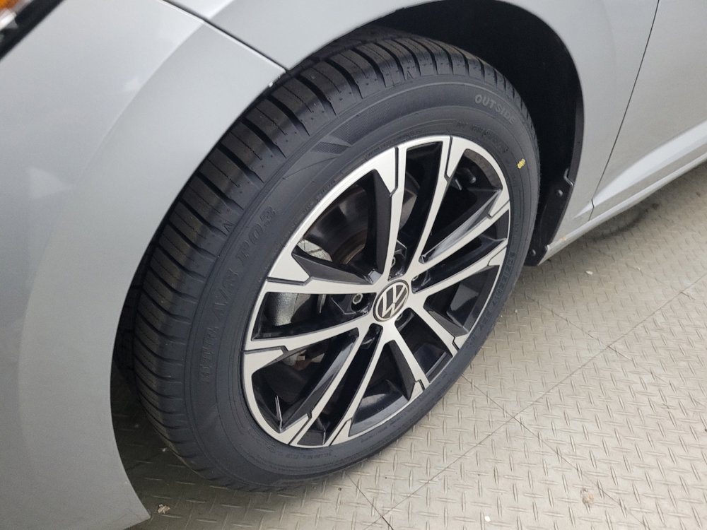 Used 2022 Volkswagen Jetta Sport FWD image 31