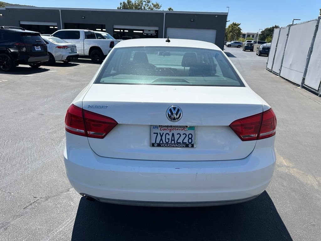 Used 2013 Volkswagen Passat 2.5 S FWD image 4