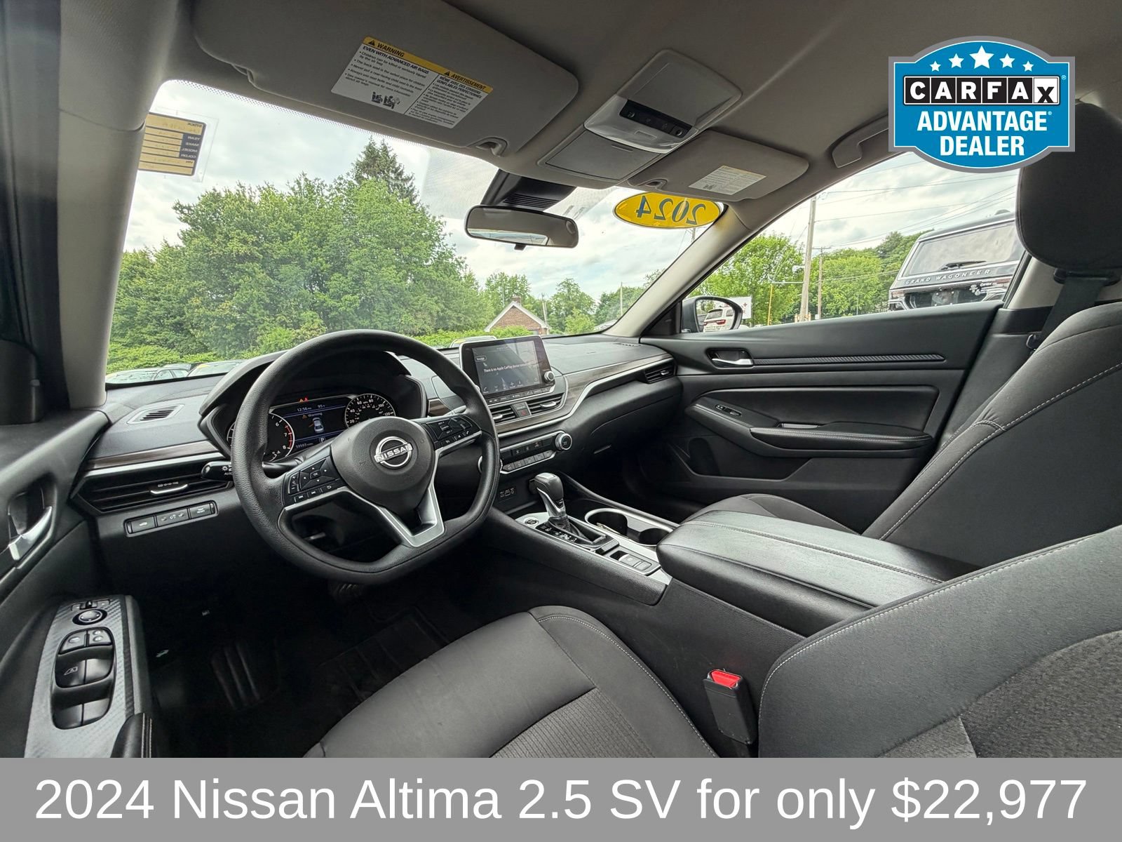 Used 2024 Nissan Altima 2.5 SV AWD/4WD image 11
