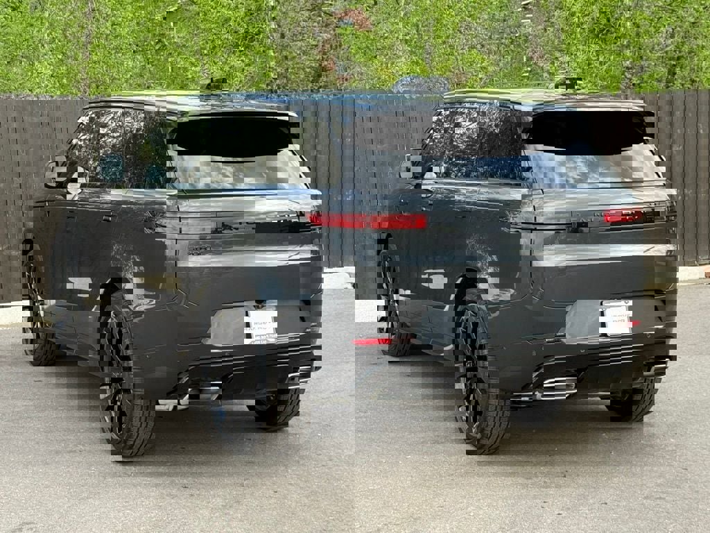 New 2026 Land Rover Range Rover Sport Dynamic SE AWD/4WD image 3