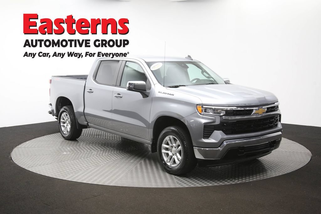 Used 2023 Chevrolet Silverado 1500 LT AWD/4WD image 51