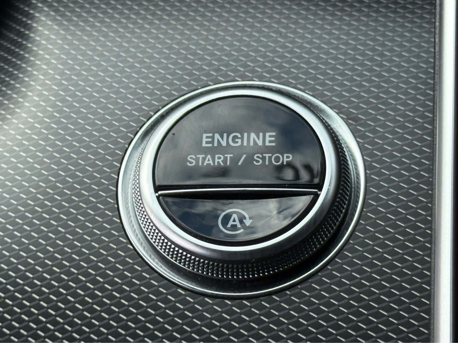 Used 2023 Mercedes-Benz C 300 Sedan image 38