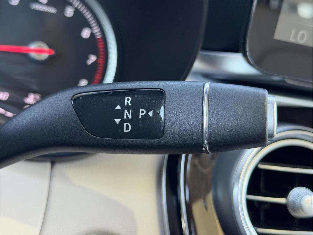 Used 2016 Mercedes-Benz GLC 300 image 6