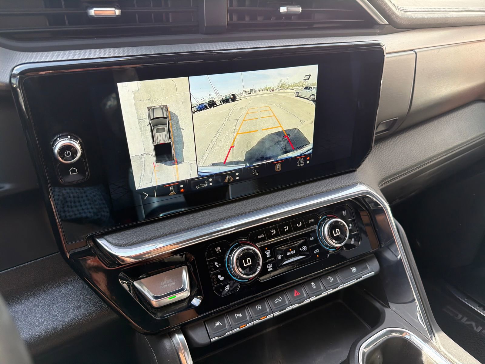 Used 2024 GMC Sierra 1500 Denali image 21