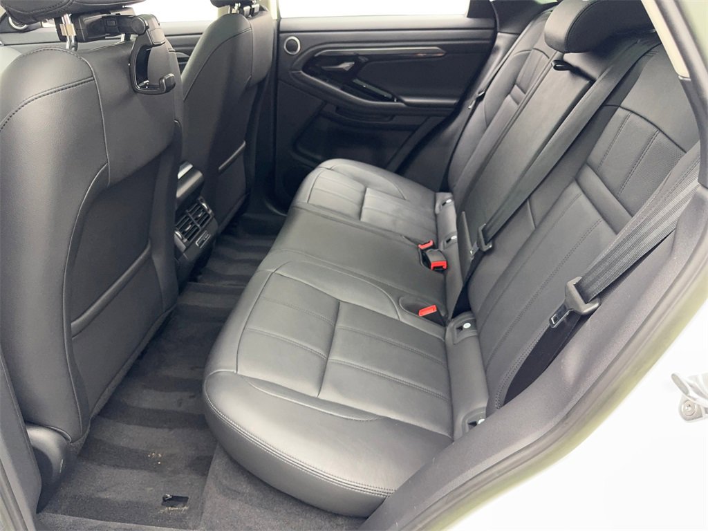 Used 2023 Land Rover Range Rover Evoque SE image 33